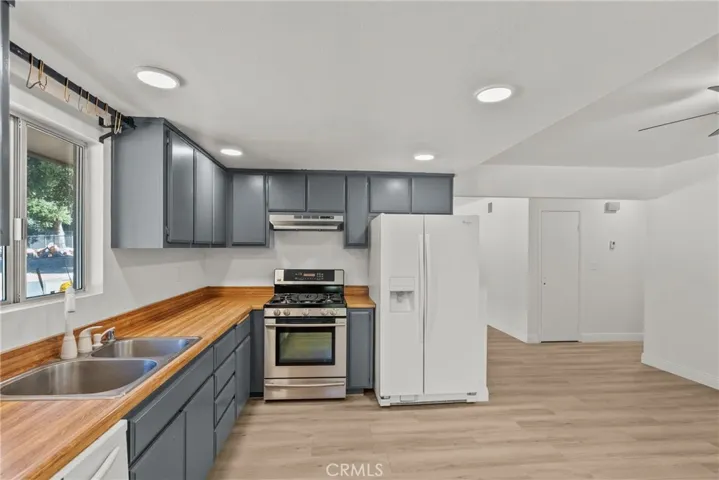 40220 Calle El Clavelito, Green Valley, California 91390