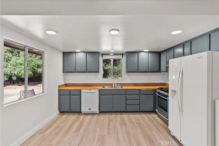 40220 Calle El Clavelito, Green Valley, California 91390