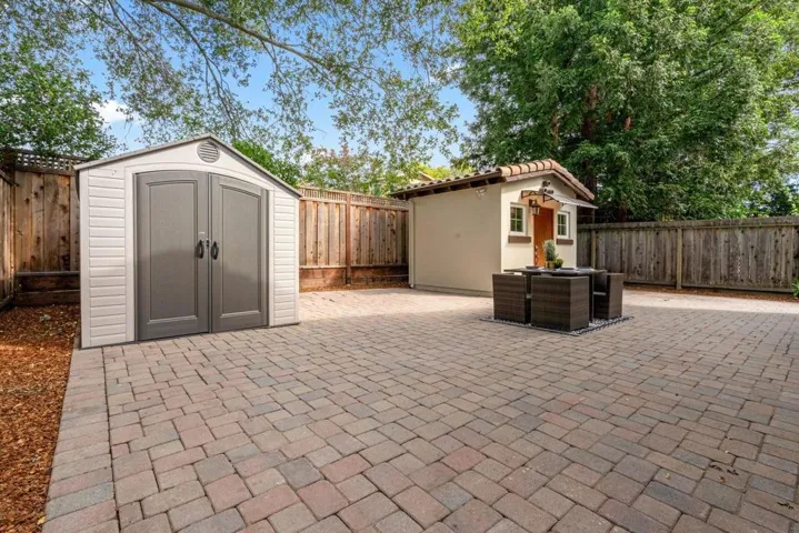 455 Margarita Avenue, Palo Alto, California 94306