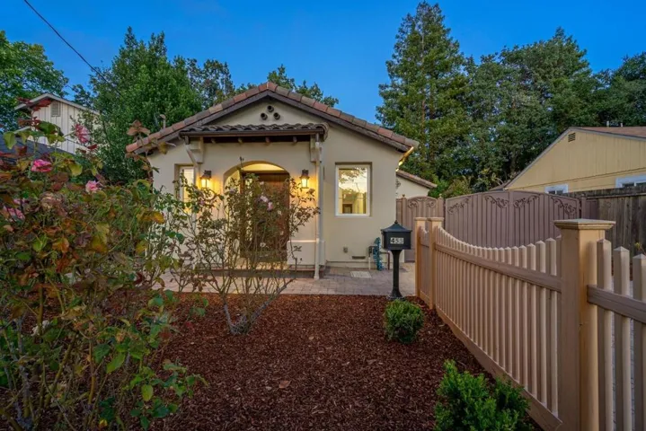 455 Margarita Avenue, Palo Alto, California 94306