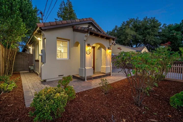 455 Margarita Avenue, Palo Alto, California 94306