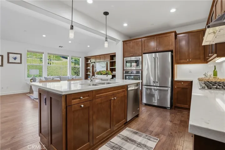 72 Cerrero Court, Rancho Mission Viejo, California 92694