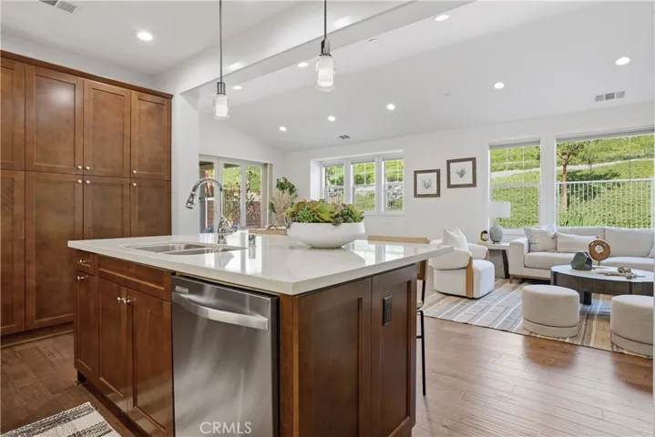 72 Cerrero Court, Rancho Mission Viejo, California 92694