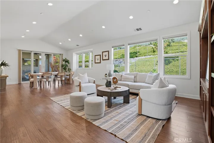 72 Cerrero Court, Rancho Mission Viejo, California 92694