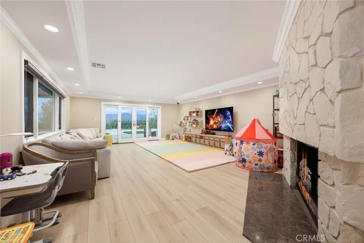 3029 E Los Cerillos, West Covina, California 91791