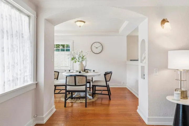 416 Sinex Avenue, Pacific Grove, California 93950