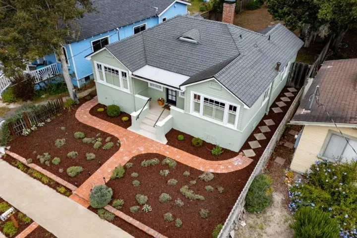 416 Sinex Avenue, Pacific Grove, California 93950