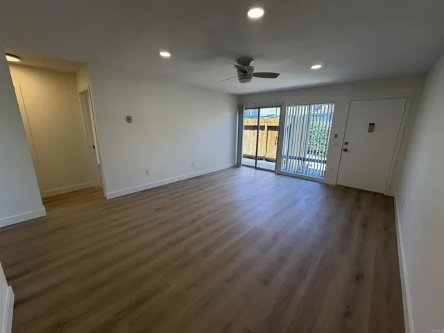 403 Requeza Street G10, Encinitas, California 92024