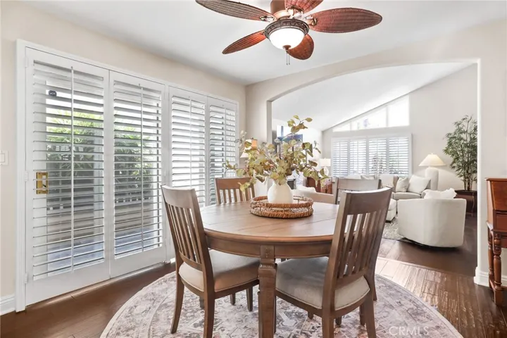 Dining area with side patio