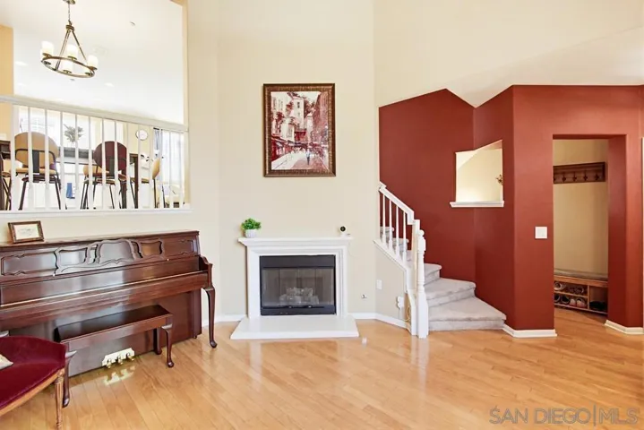 , San Diego, California 92127
