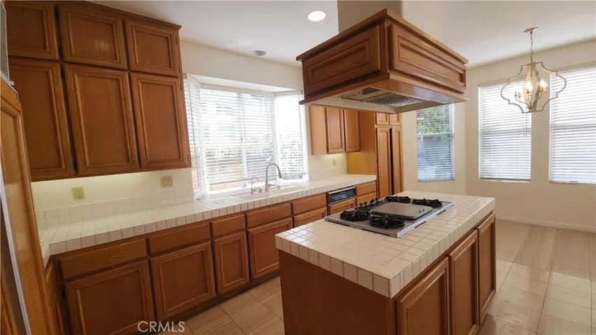 2162 Ventia, Tustin, California 92782