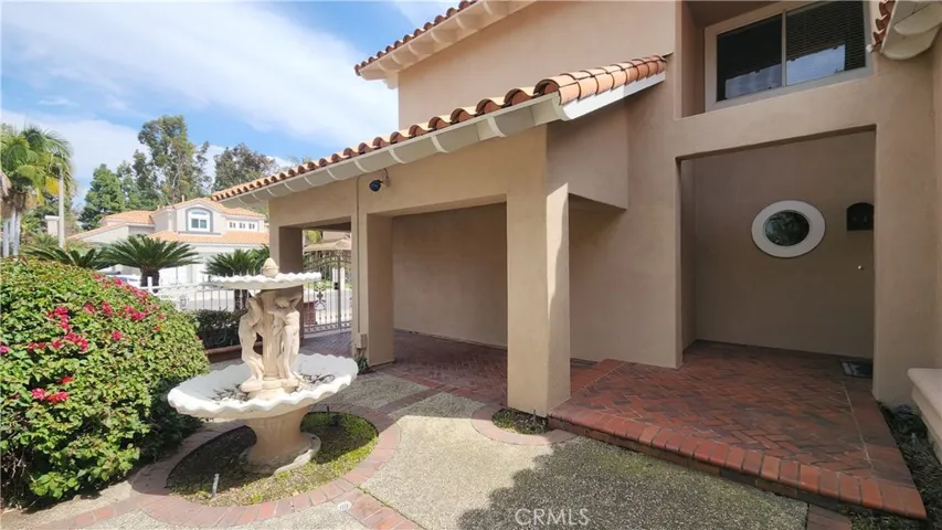 2162 Ventia, Tustin, California 92782