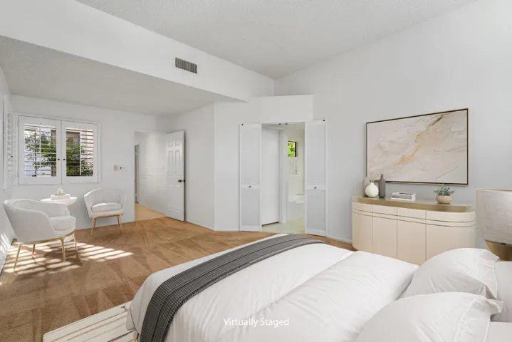 Master:bedroom