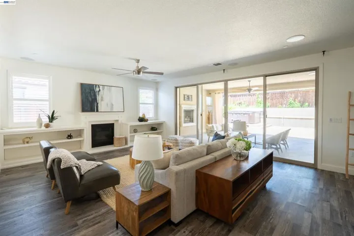18628 Delta Ct, Lathrop, California 95330