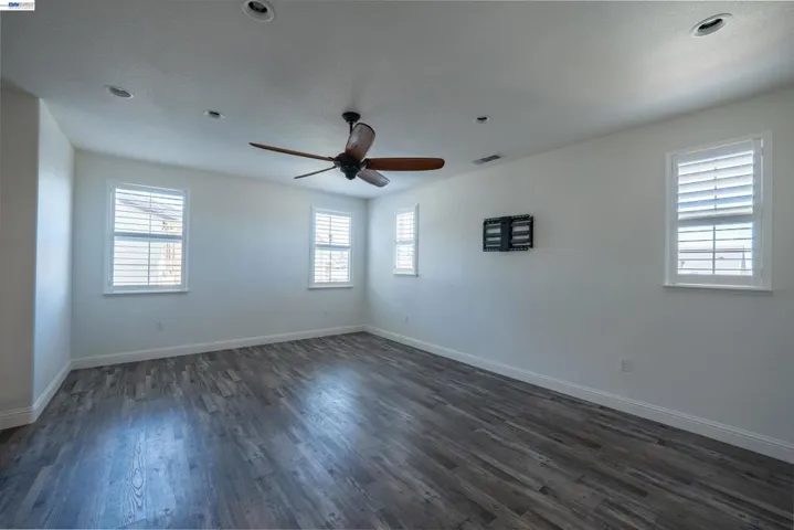 18628 Delta Ct, Lathrop, California 95330