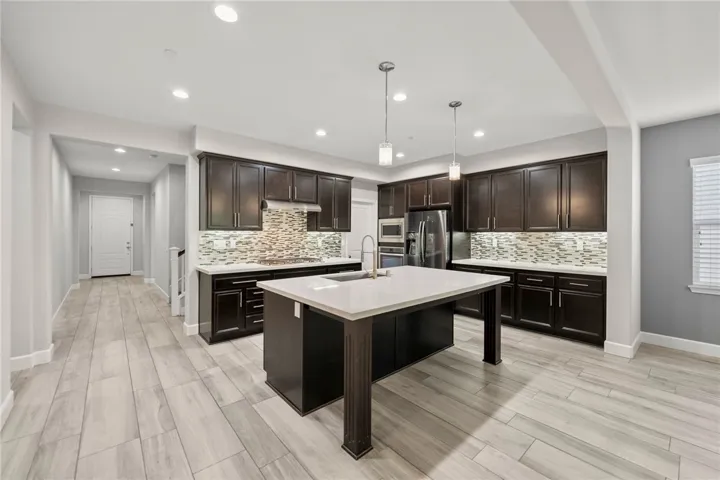 34421 Champoux Court, Temecula, California 92592