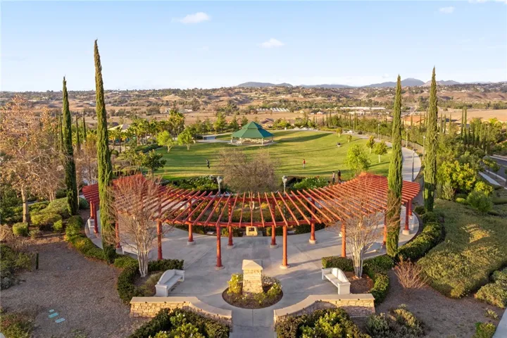 Close to Madigan Park and sport courts