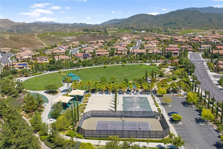 Close to Madigan Park and sport courts
