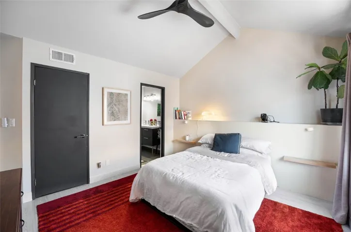 26873 Claudette St. 112, Canyon Country, California 91351