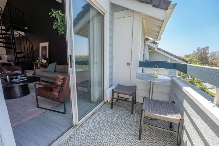 26873 Claudette St. 112, Canyon Country, California 91351