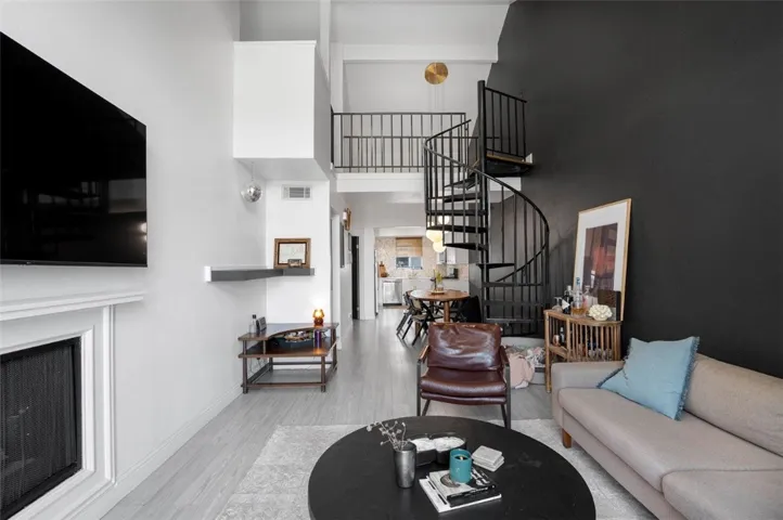 26873 Claudette St. 112, Canyon Country, California 91351