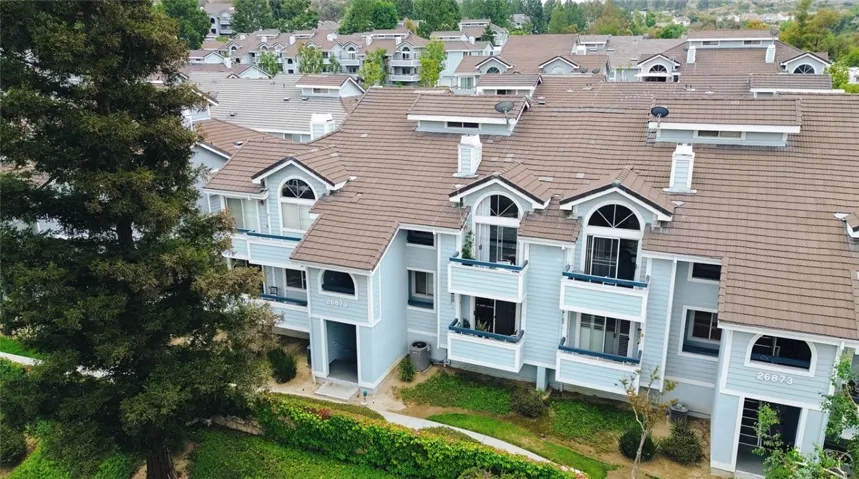 26873 Claudette St. 112, Canyon Country, California 91351