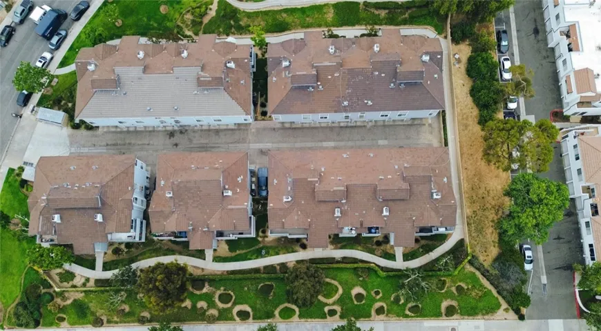 26873 Claudette St. 112, Canyon Country, California 91351
