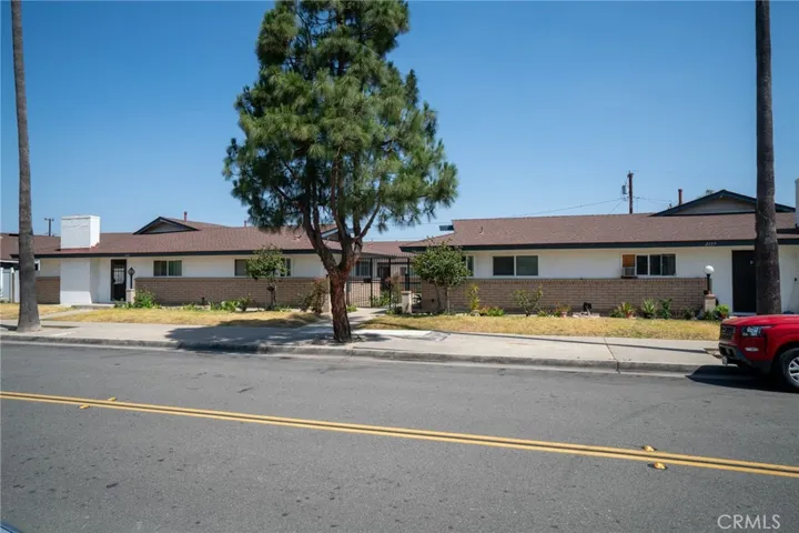 2127-2133 E Almont Avenue, Anaheim, California 92806