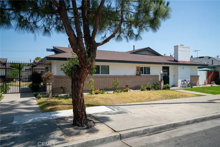 2127-2133 E Almont Avenue, Anaheim, California 92806
