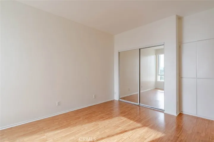 19350 Sherman Way 210, Reseda, California 91335