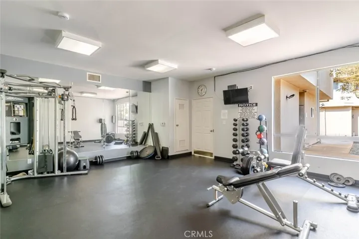 19350 Sherman Way 210, Reseda, California 91335