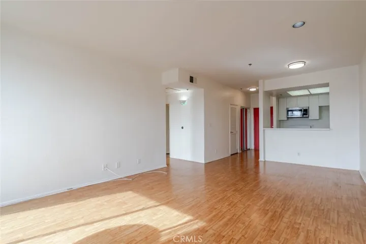 19350 Sherman Way 210, Reseda, California 91335
