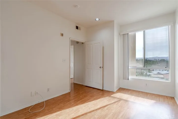19350 Sherman Way 210, Reseda, California 91335