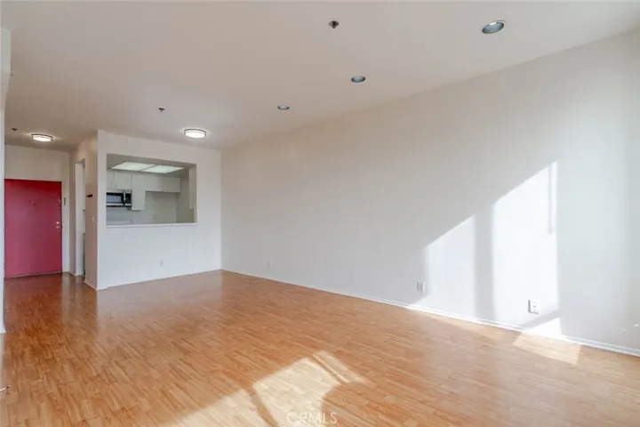 19350 Sherman Way 210, Reseda, California 91335