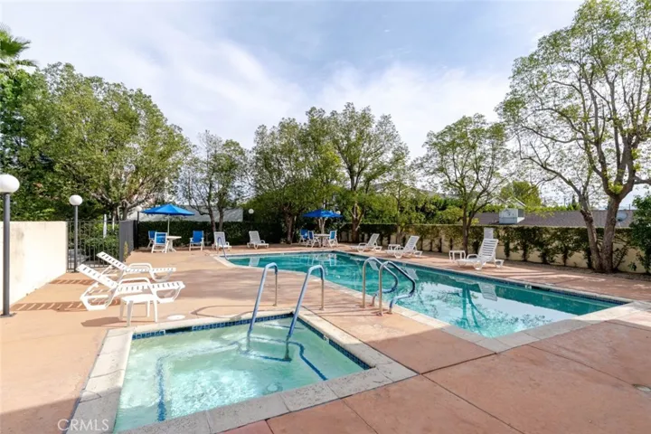19350 Sherman Way 210, Reseda, California 91335