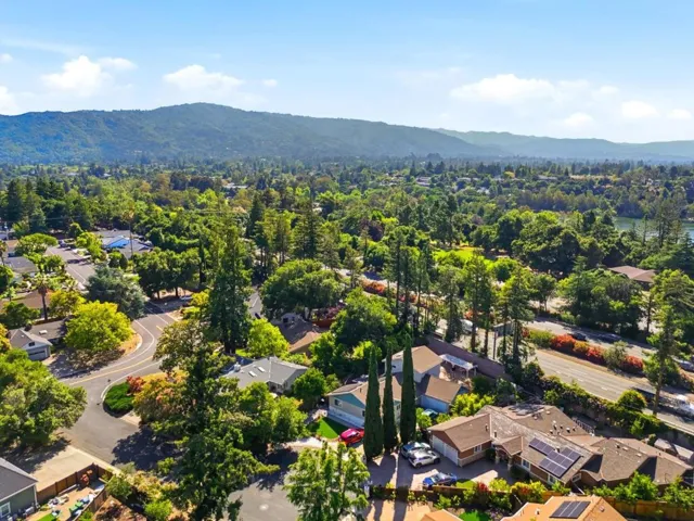 15515 Corinne Drive, Los Gatos, California 95032