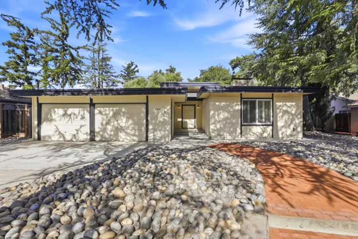 15515 Corinne Drive, Los Gatos, California 95032