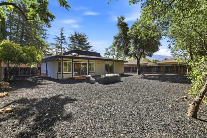 15515 Corinne Drive, Los Gatos, California 95032