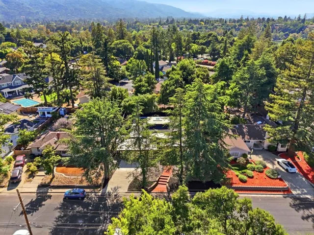 15515 Corinne Drive, Los Gatos, California 95032