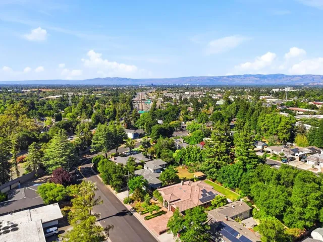 15515 Corinne Drive, Los Gatos, California 95032