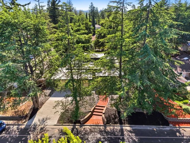 15515 Corinne Drive, Los Gatos, California 95032