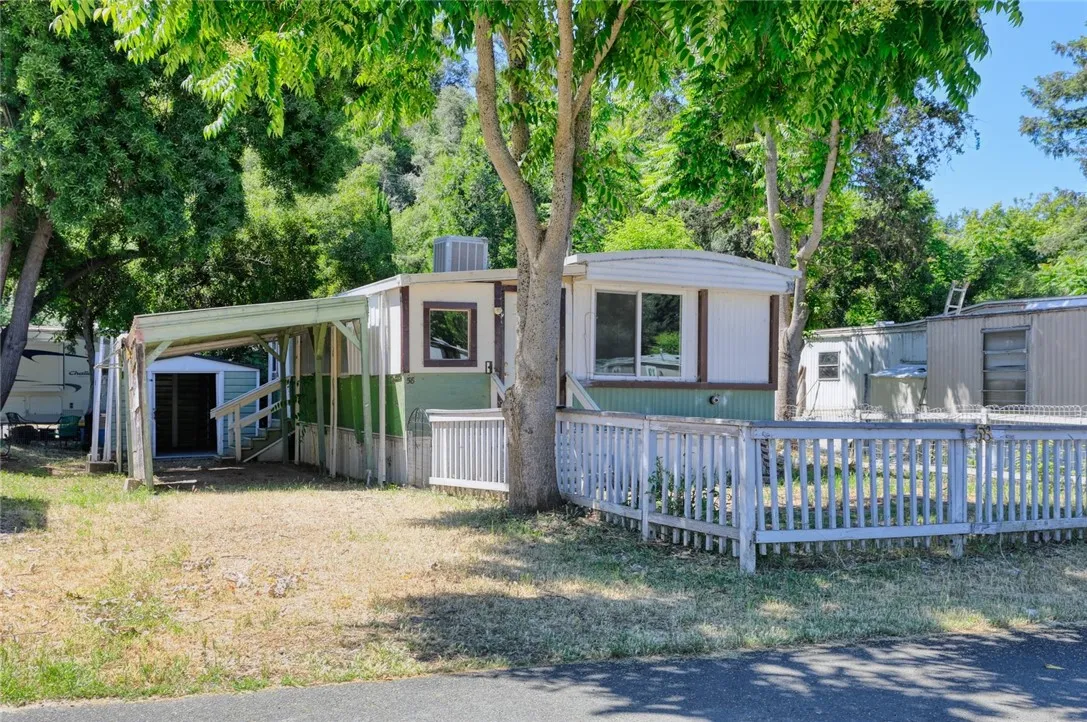 3630 Country Club 58