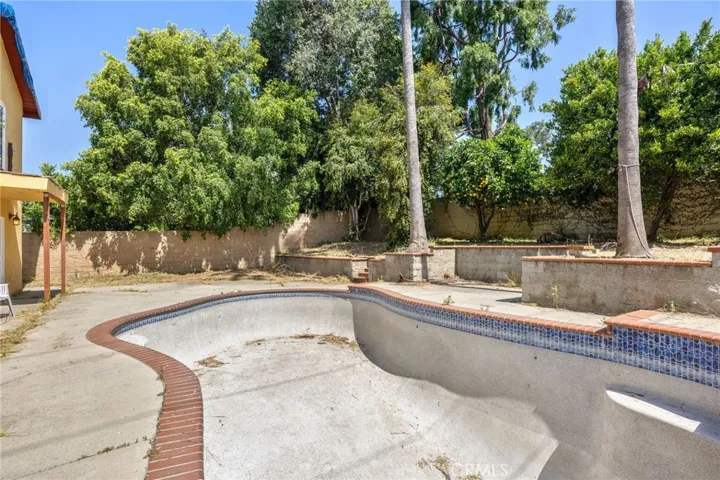 509 Alameda, Altadena, California 91001