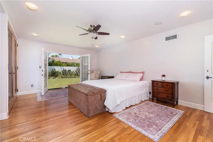 4981 Noeline Avenue, Encino, California 91436