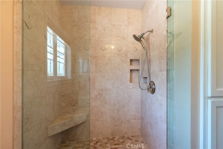 4981 Noeline Avenue, Encino, California 91436