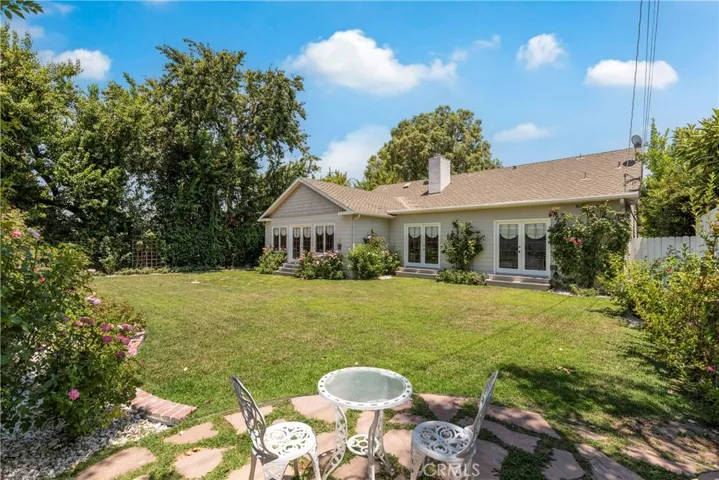 4981 Noeline Avenue, Encino, California 91436