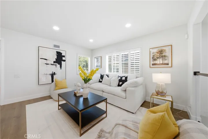 Second floor loft/library/bedroom conversion opportunity