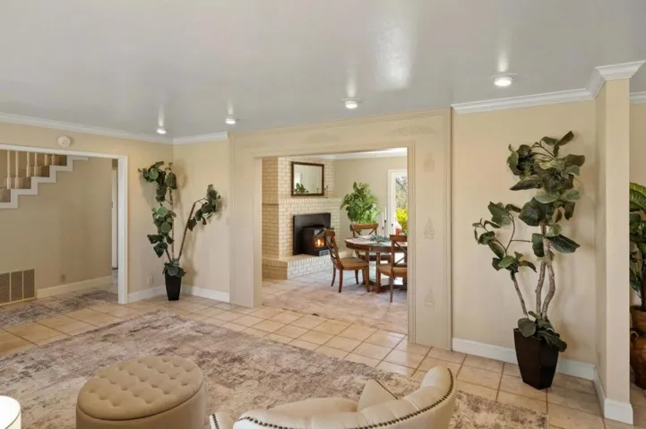 268 Espinosa Road, Salinas, California 93907