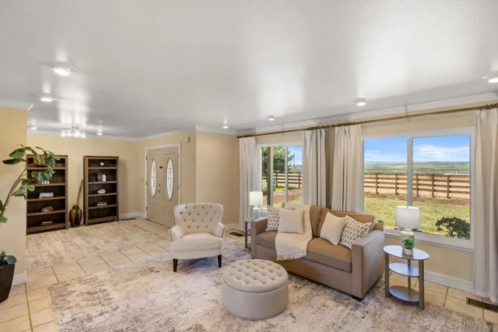 268 Espinosa Road, Salinas, California 93907