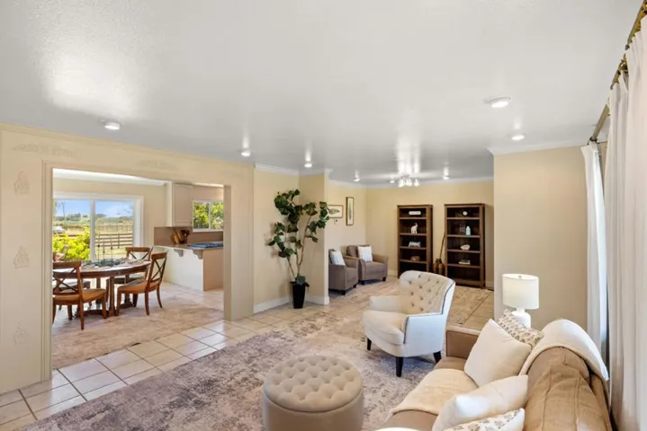 268 Espinosa Road, Salinas, California 93907